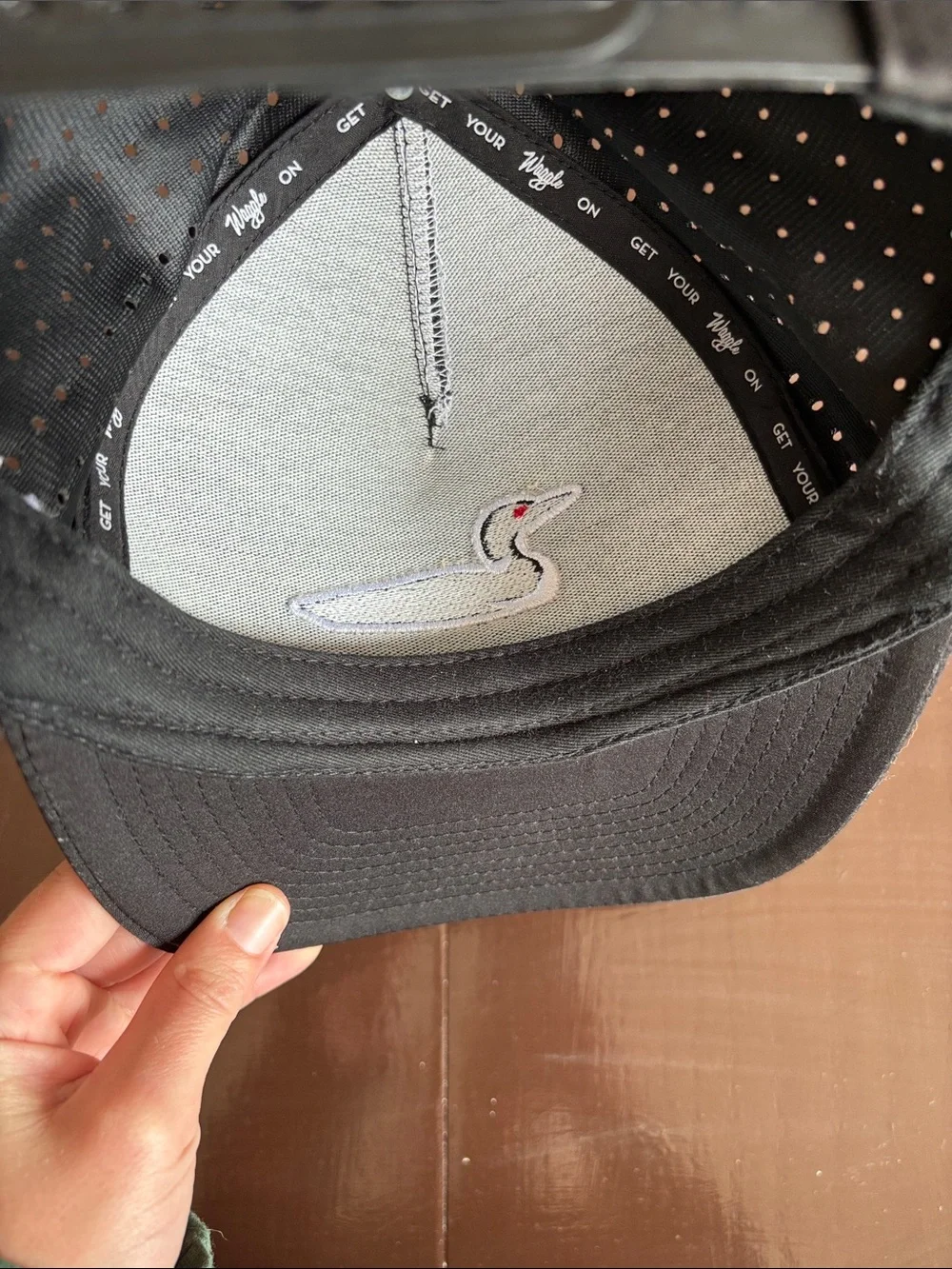 Black Men's Loon Lake Hat Waggle NWOT